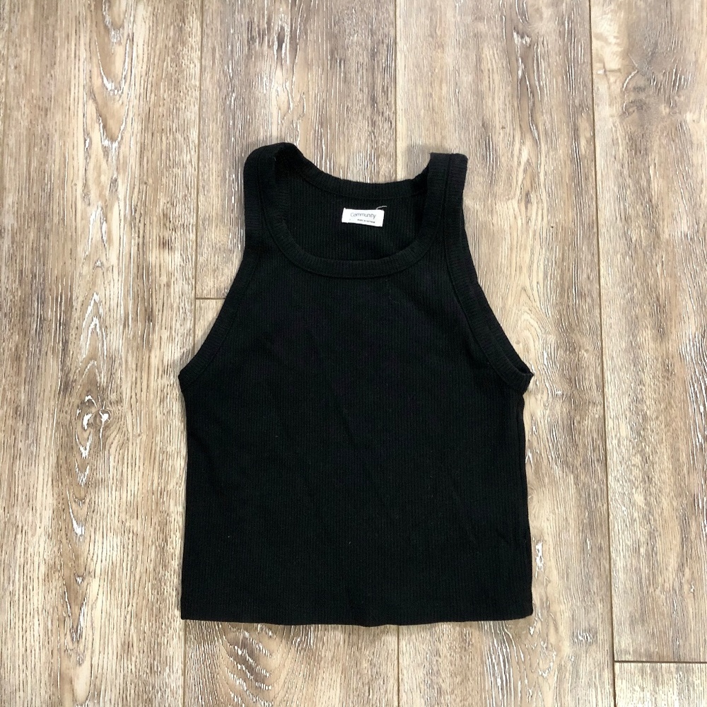 Aritzia Community Black Cropped Top